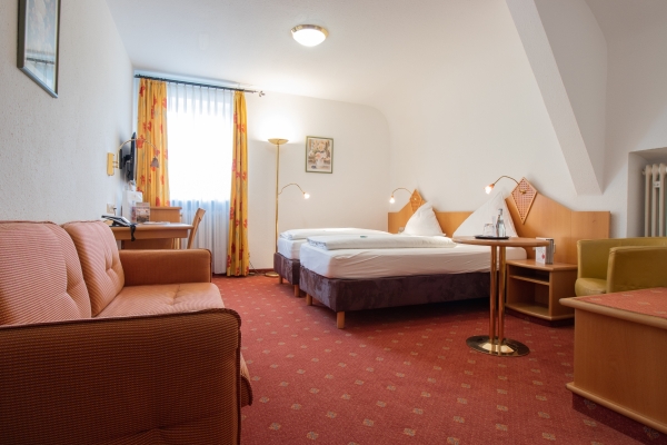 Land-gut-Hotel Zur Rose